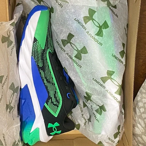 UNDER ARMOUR BGS CHARGED SCRAMJET 4 Big Kids - Picture 7 of 8